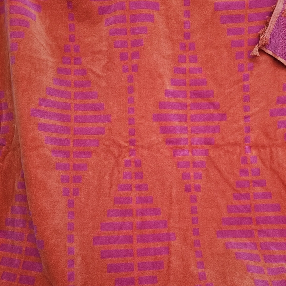 *John Robshaw Beach Towel - Picture 9 of 13